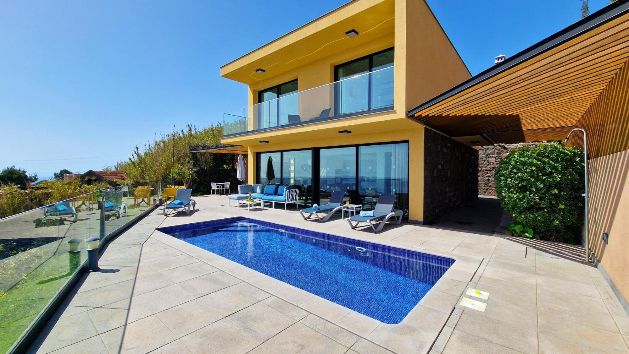 Eden Sun - A Modern Luxury Villa With A Panoramic View Празерес Екстериор снимка