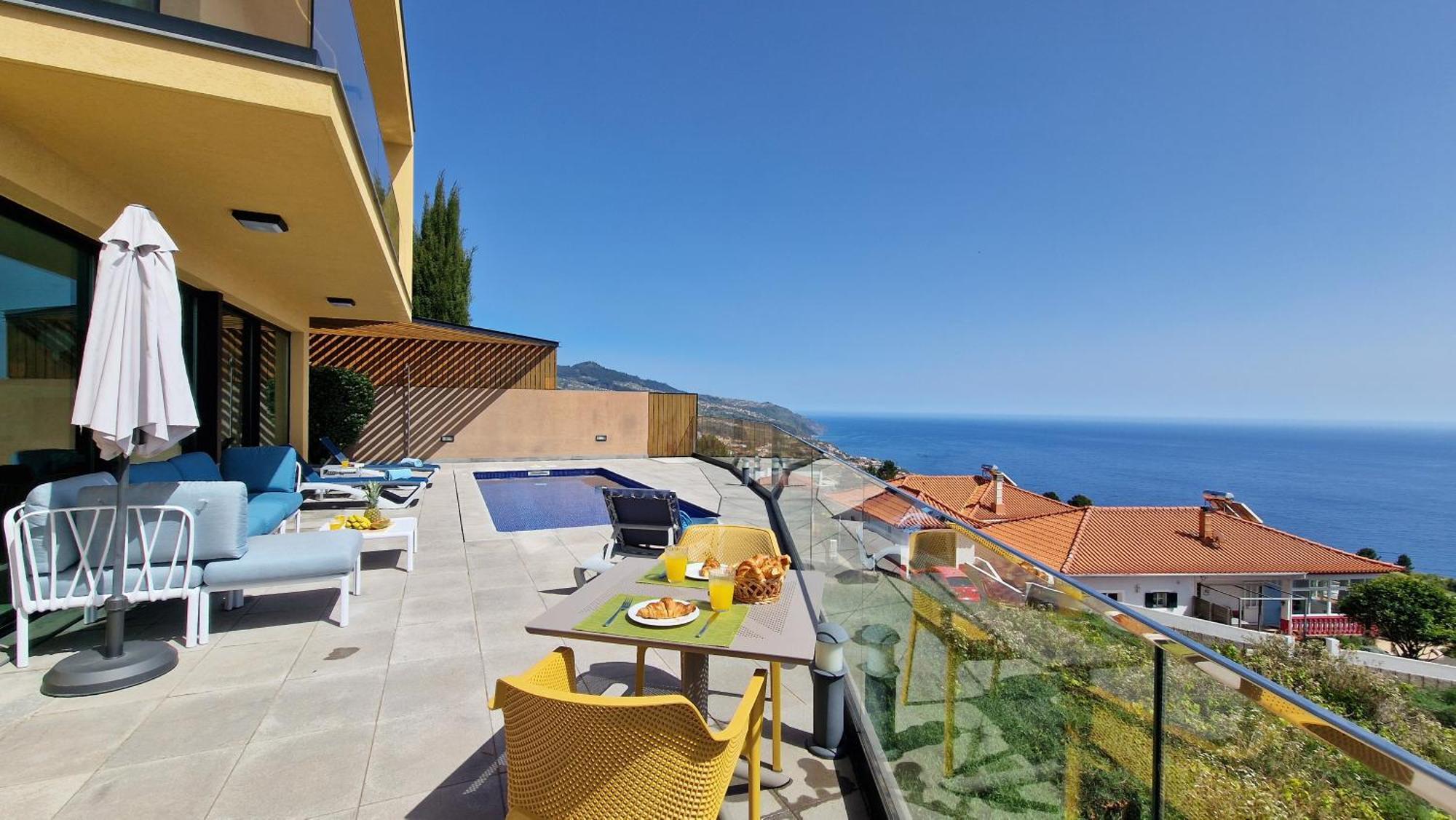 Eden Sun - A Modern Luxury Villa With A Panoramic View Празерес Екстериор снимка